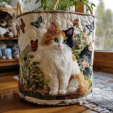 Gatito entre flores | Cesta para la colada acolchada